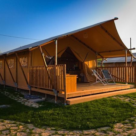 La Viola E Il Sole - Alloggi E Glamping - Фермо Екстериор снимка